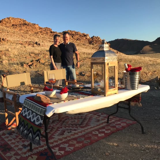 Dinner in der Wüste Namibia